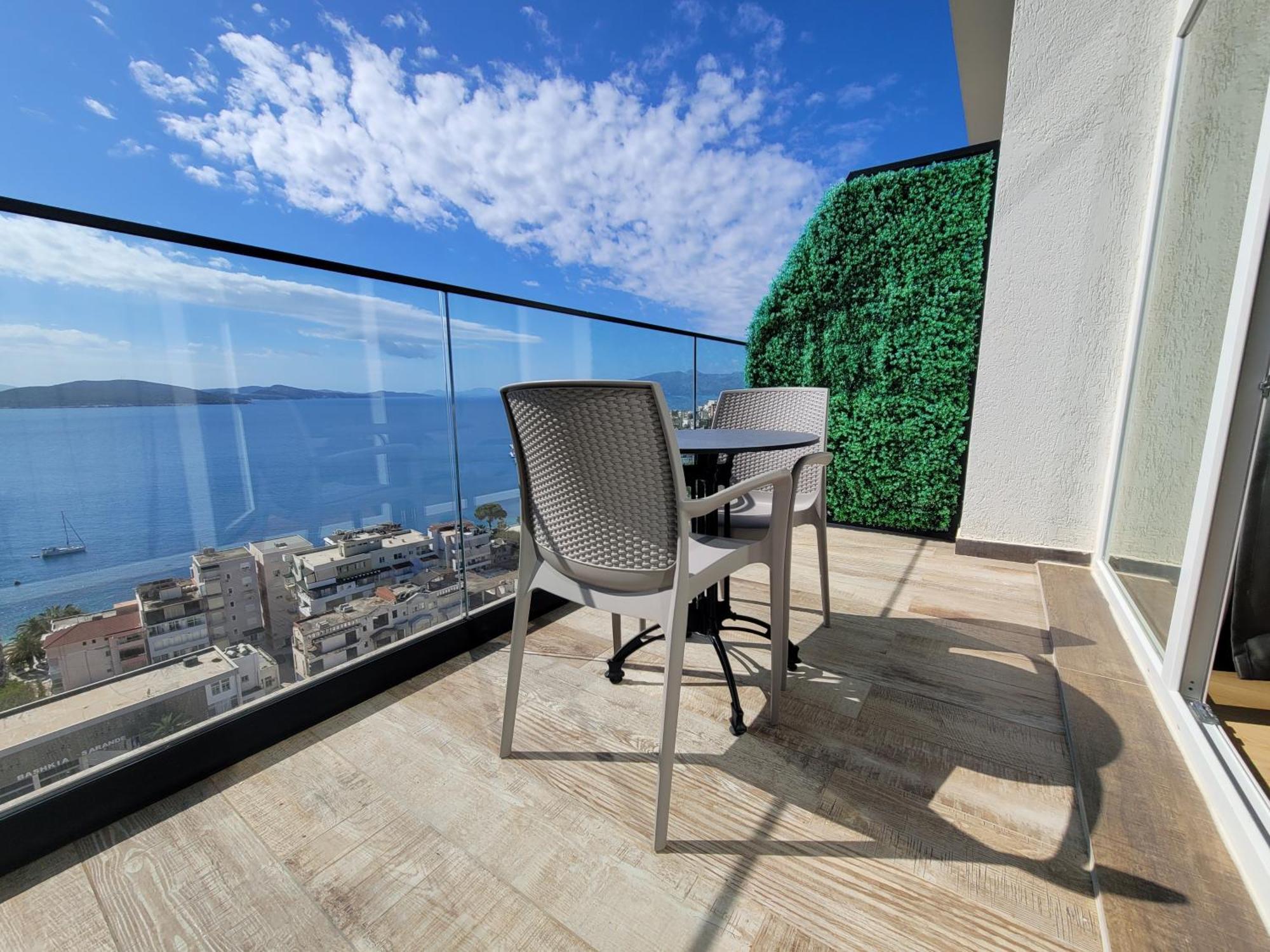 Toer Hotel & Spa Saranda Kültér fotó