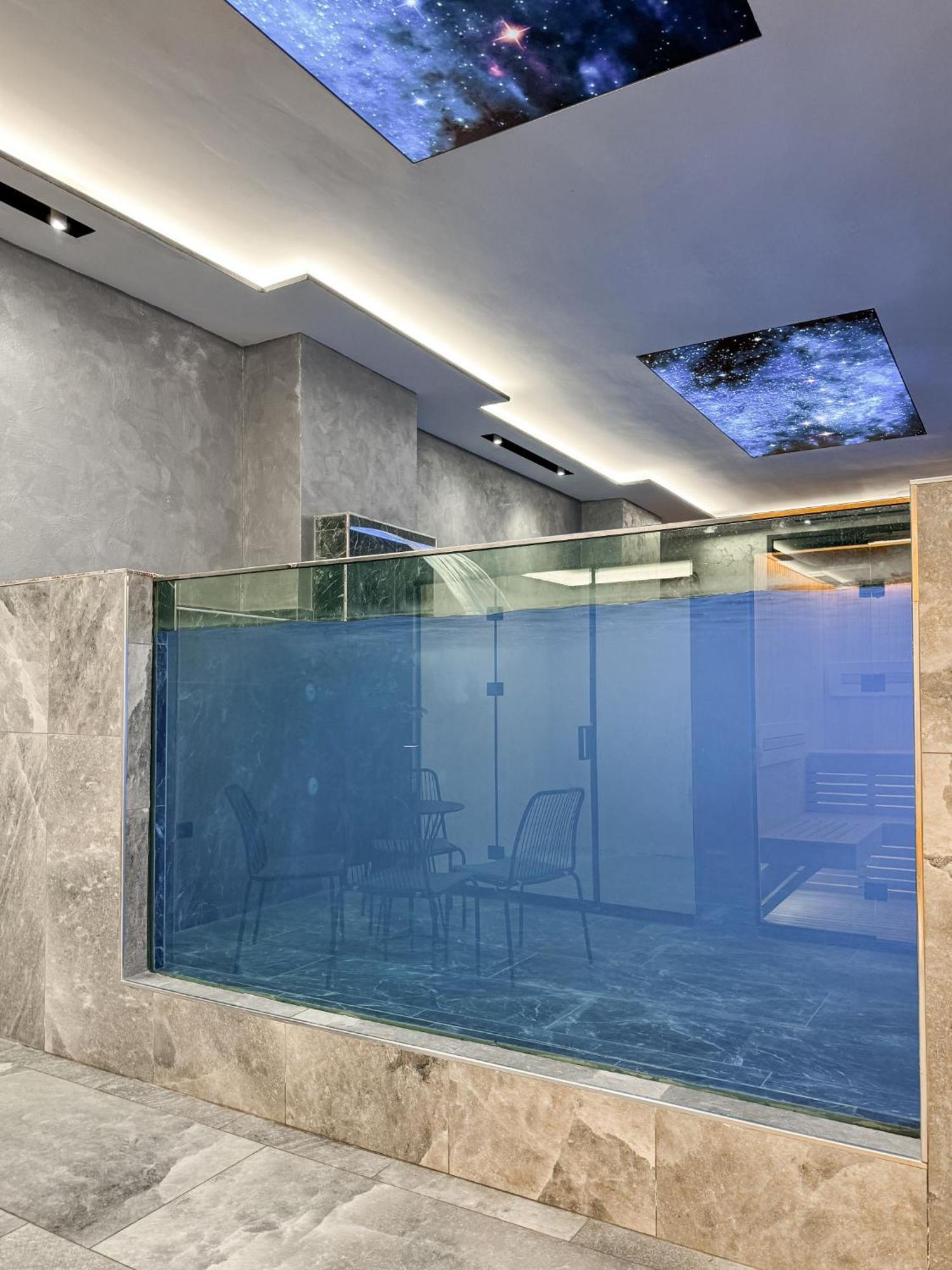 Toer Hotel & Spa Saranda Kültér fotó
