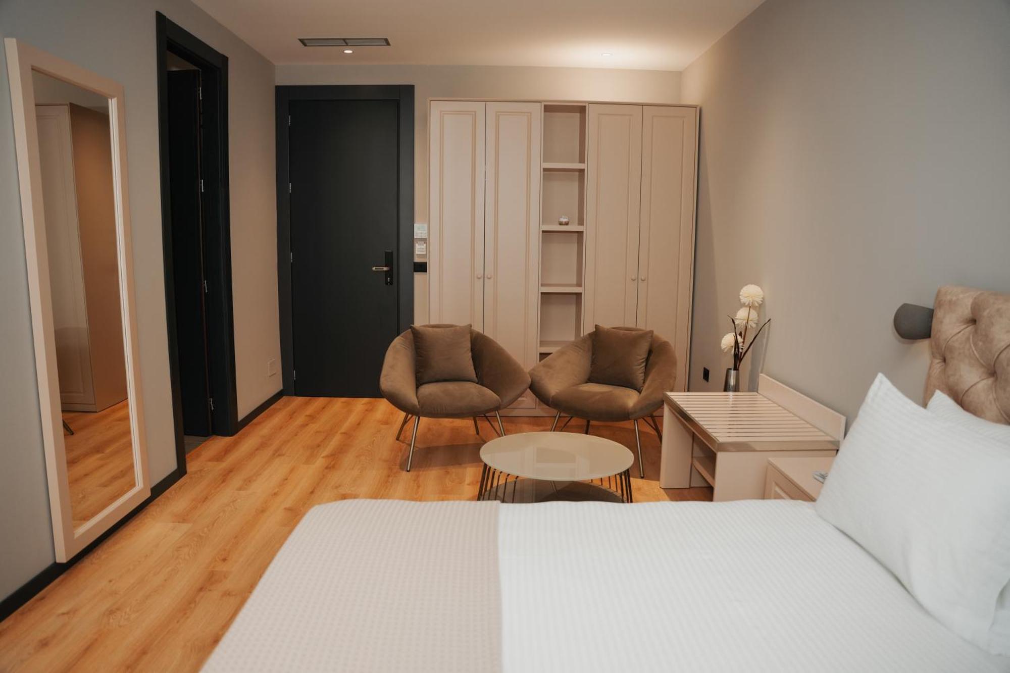 Toer Hotel & Spa Saranda Kültér fotó