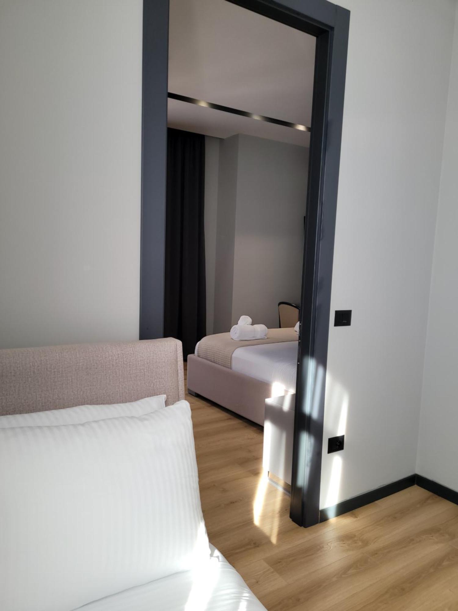 Toer Hotel & Spa Saranda Kültér fotó