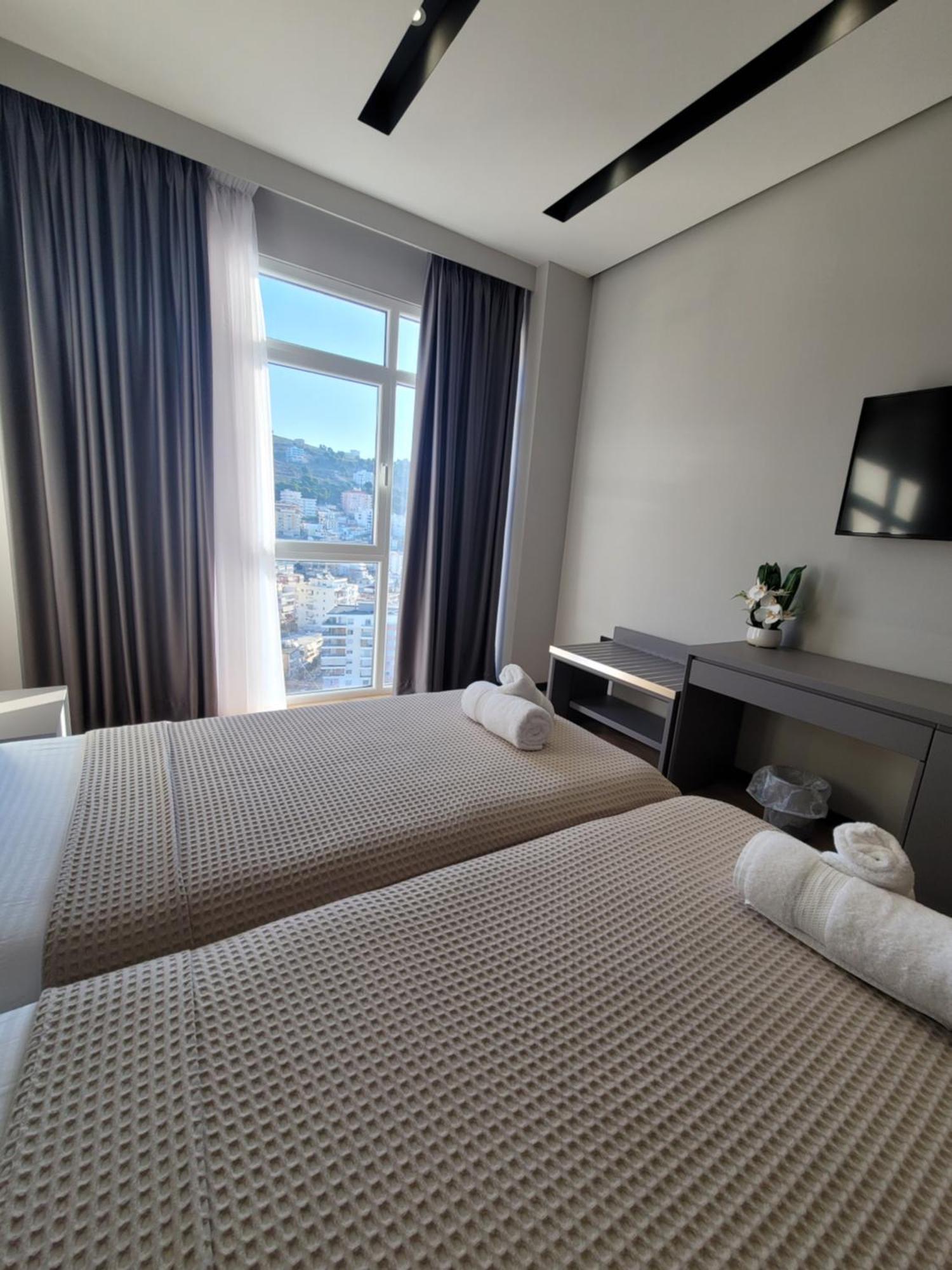 Toer Hotel & Spa Saranda Kültér fotó