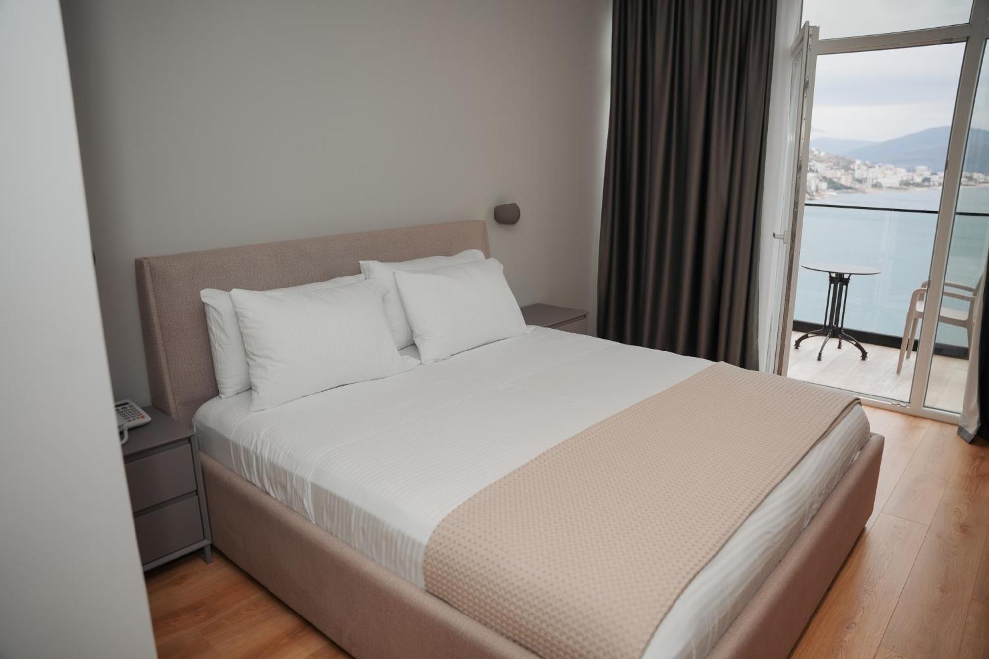 Toer Hotel & Spa Saranda Kültér fotó